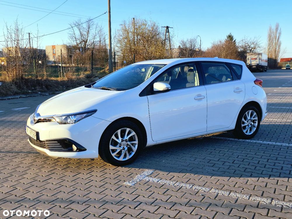 Toyota Auris 1.2 Turbo Comfort - 2