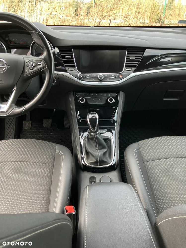 Opel Astra 1.6 CDTI Energy - 11