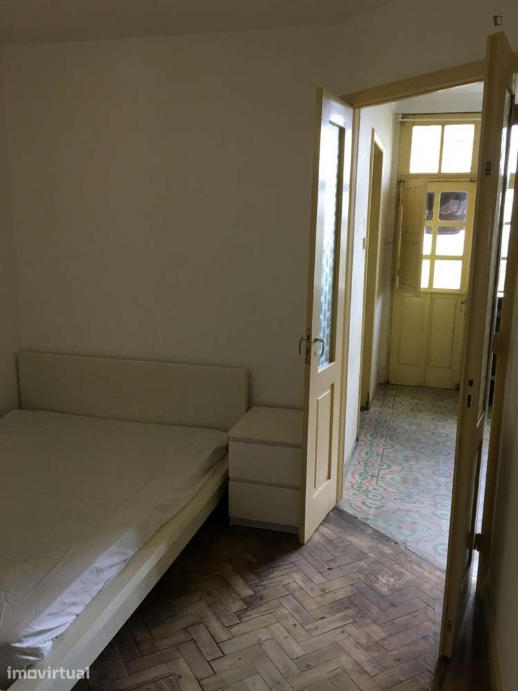 Quarto - localizado em Cedofeita Porto - Grande imagem: 5/29