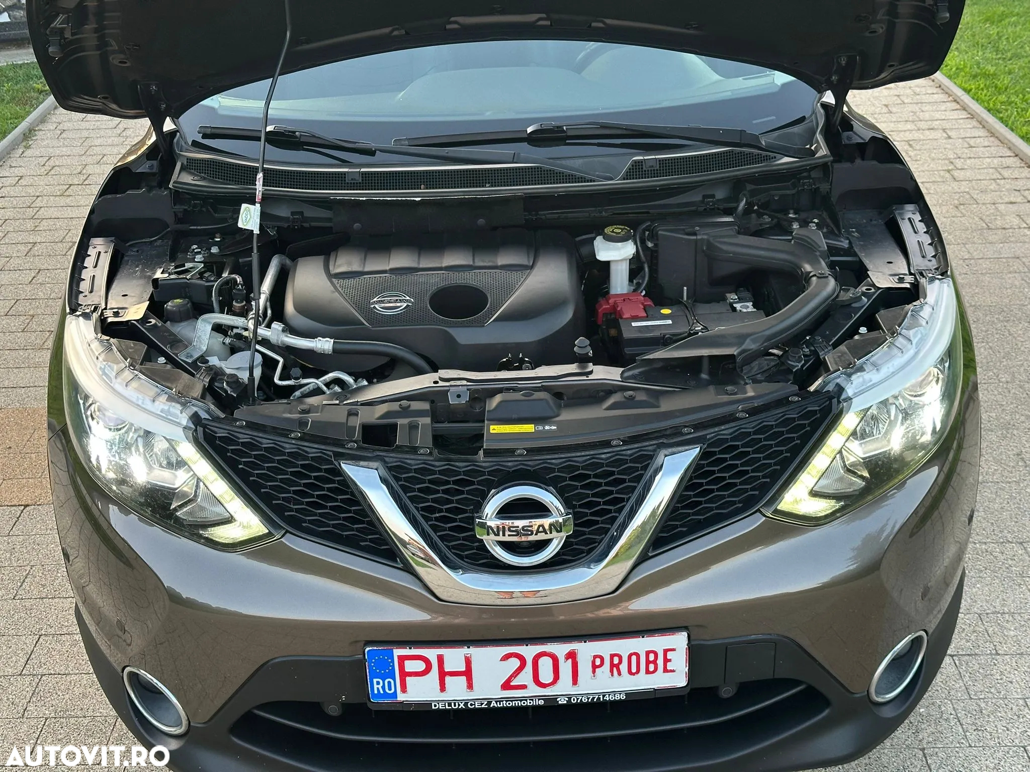 Nissan Qashqai 1.5 DCI Start/Stop Tekna - 25