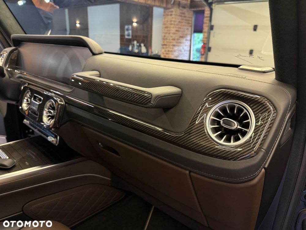 Mercedes-Benz Klasa G AMG 63 - 35