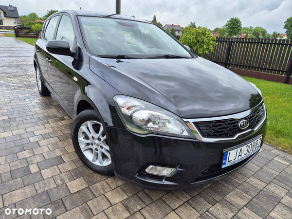 Kia Ceed 1.4 CVVT Attract