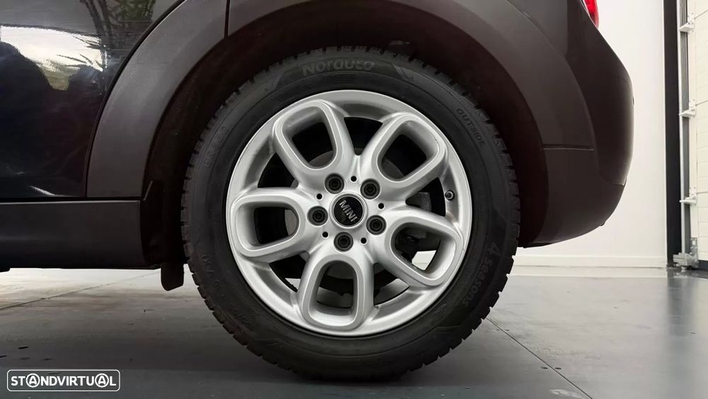 MINI 5 Portas Cooper D - 13