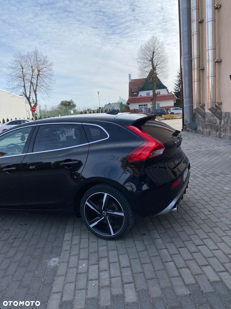 Volvo V40 D2 Drive-E R-Design Momentum - 6