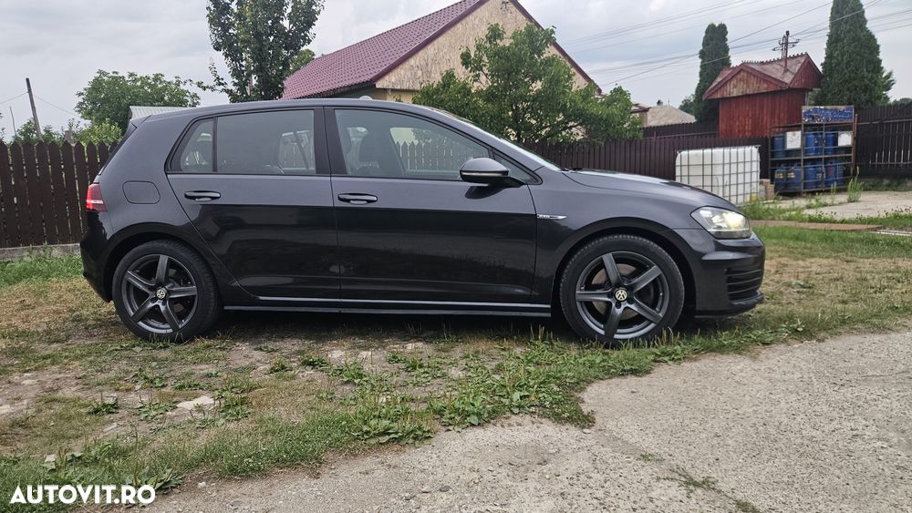 Volkswagen Golf 2.0 TDI BlueMotion Technology Lounge - 3