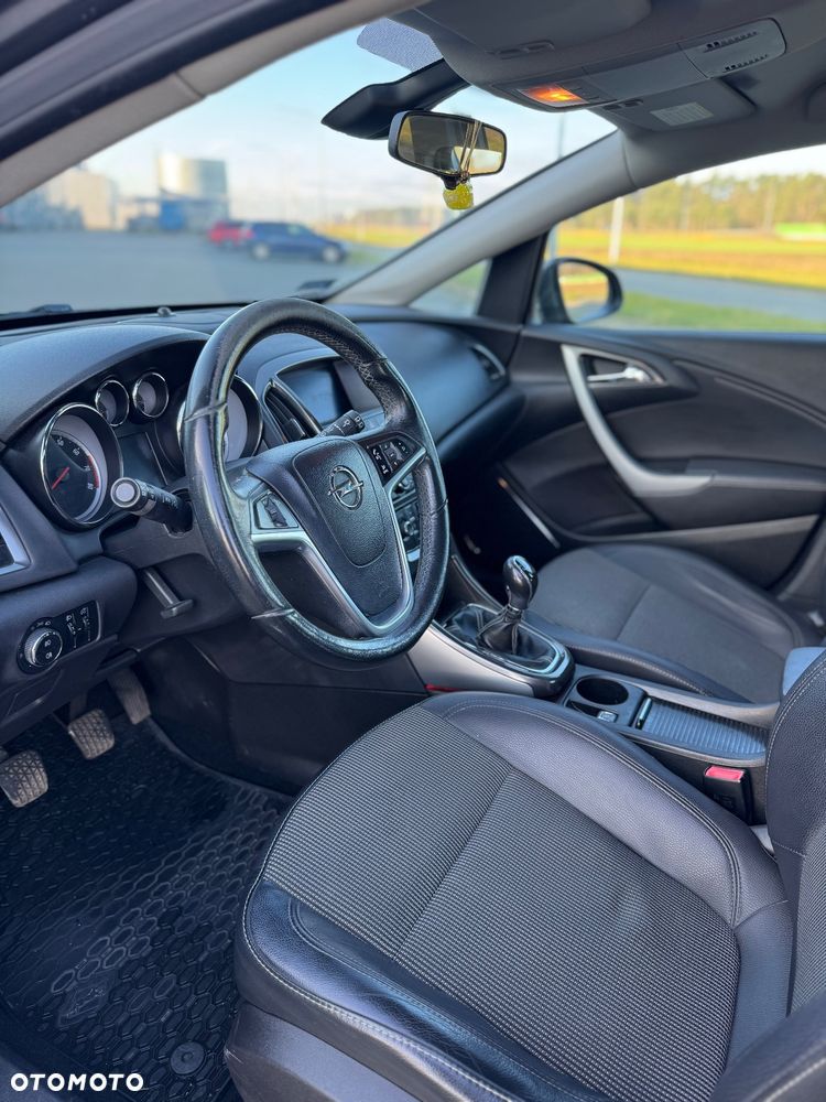 Opel Astra 1.4 Turbo - 8