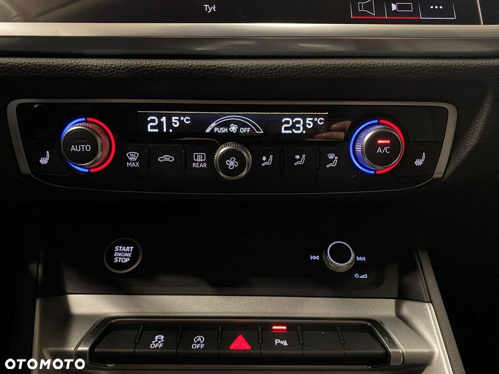 Audi Q3 35 TFSI S tronic - 33