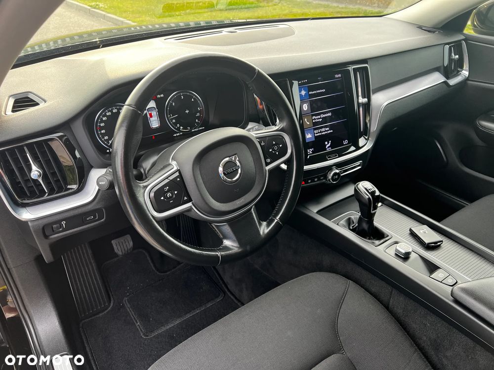 Volvo V60 D3 Momentum - 22