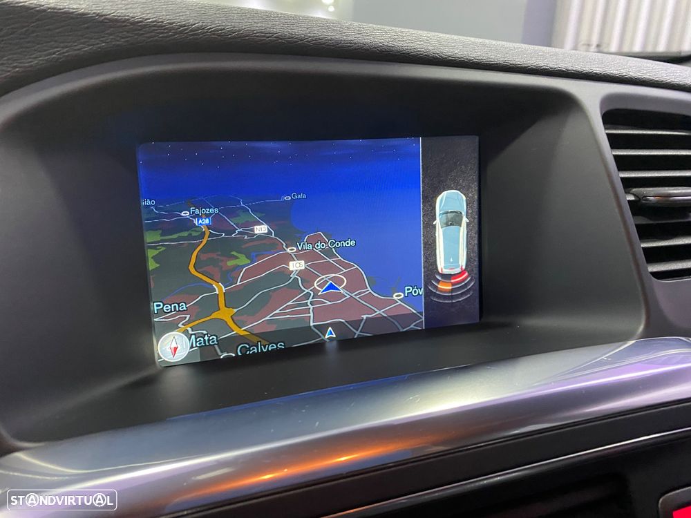 Volvo V60 D6 Twin Engine Geartronic RDesign - 12