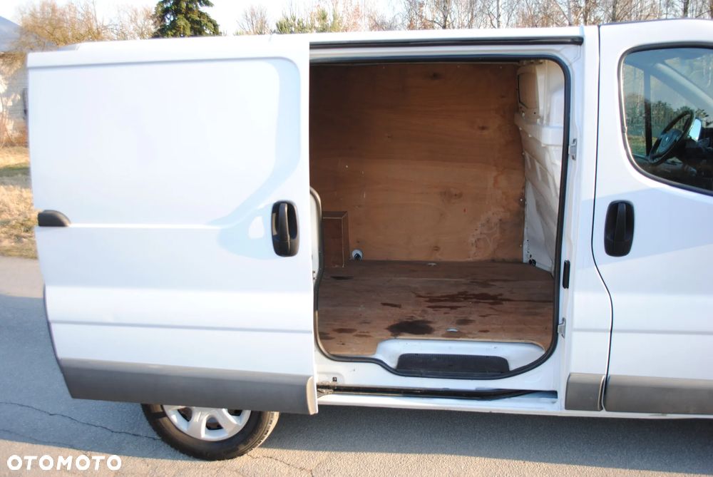 Renault Trafic - 14