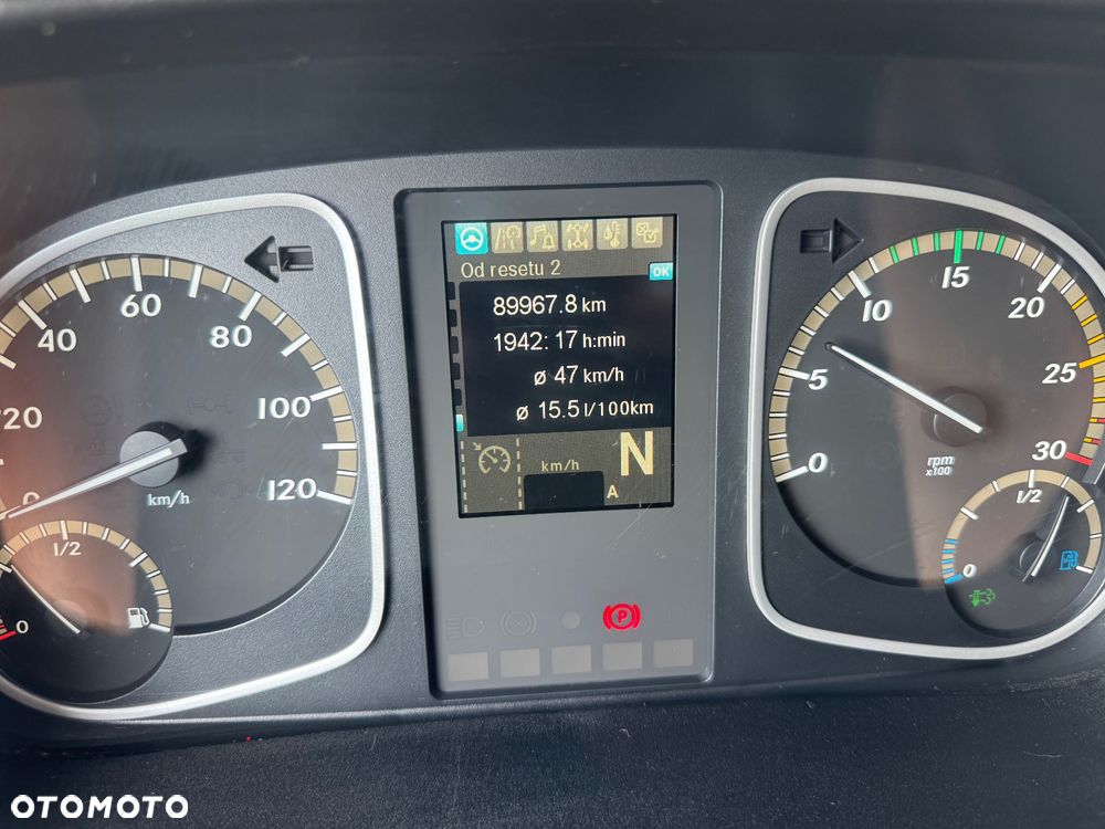 Mercedes-Benz ATEGO - 33