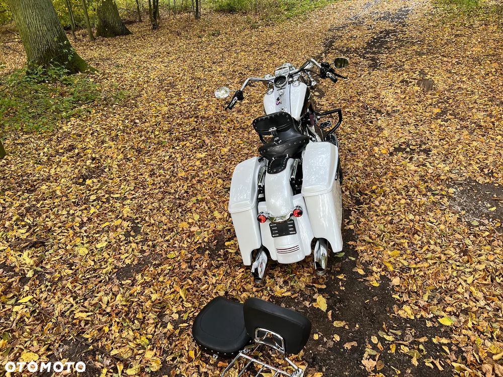 Harley-Davidson Touring Road King - 18