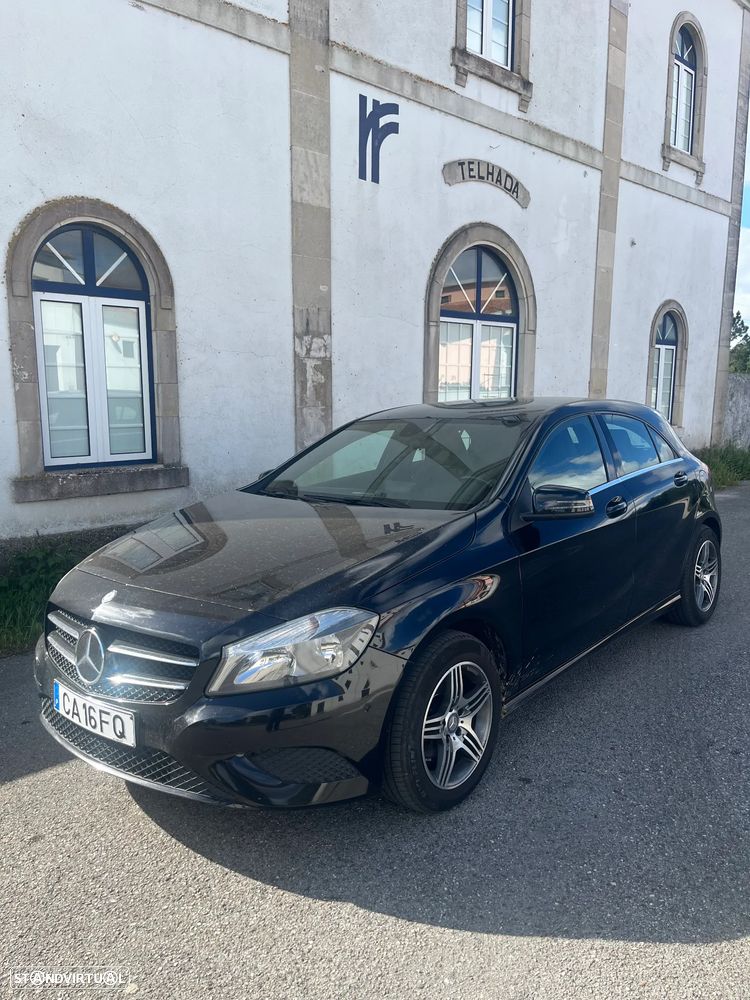 Mercedes-Benz A 180 CDI (BlueEFFICIENCY) Urban - 3