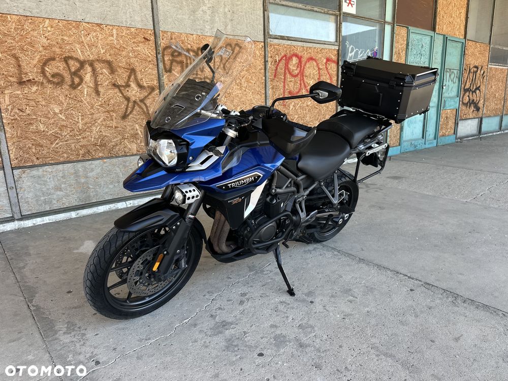 Triumph Tiger - 2