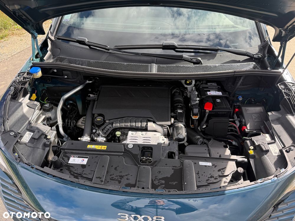 Peugeot 3008 1.2 PureTech Allure Pack S&S EAT8 - 24