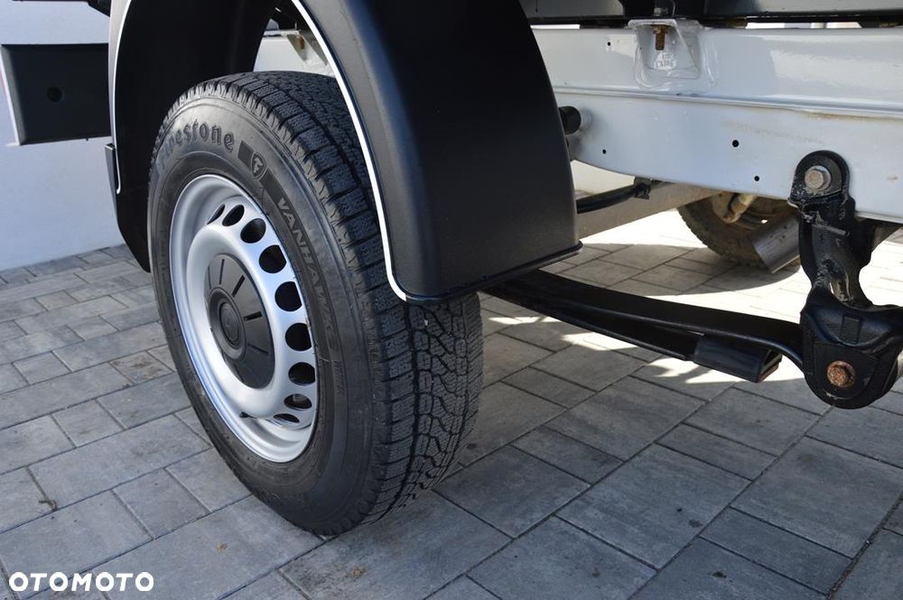 Volkswagen Crafter - 36