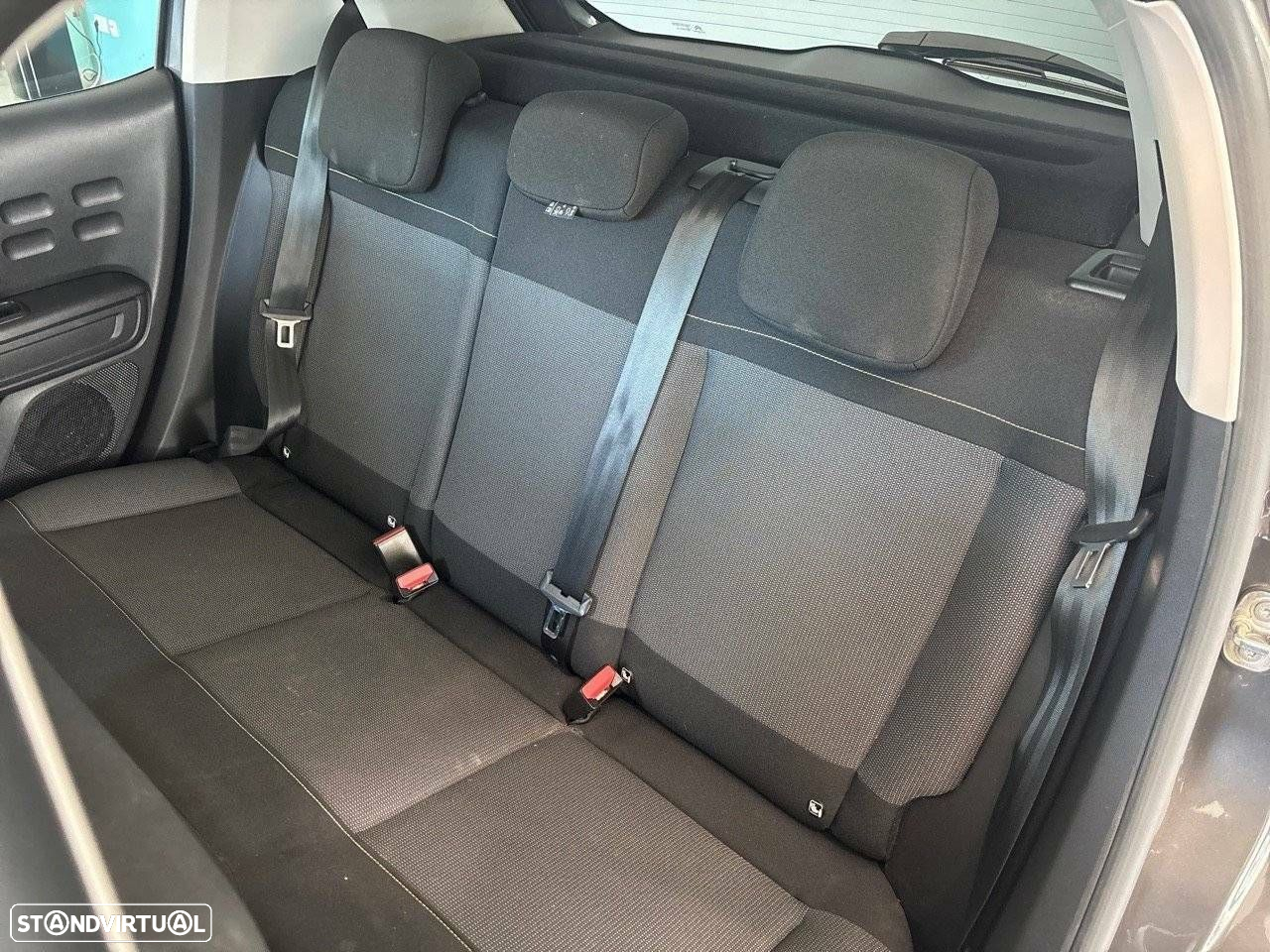 Citroën C3 1.2 PureTech C-Series - 10