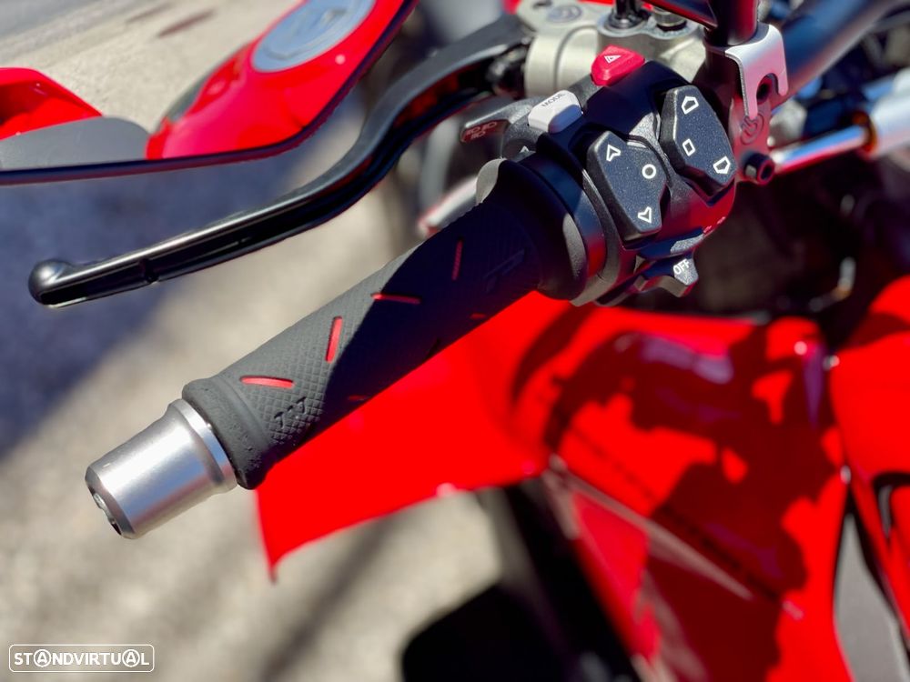 Ducati Streetfighter V4 S - 7