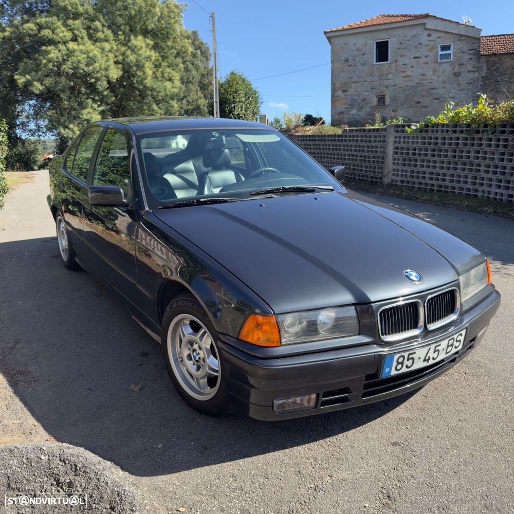 BMW 318