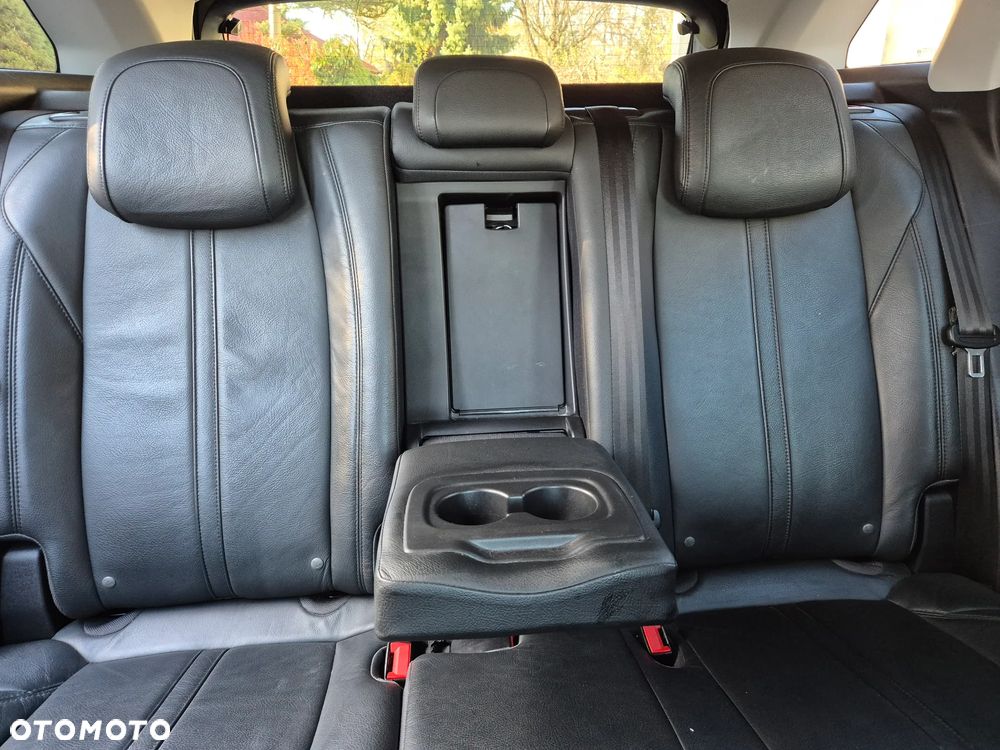 Peugeot 3008 PureTech 130 Stop & Start GPF Allure - 8