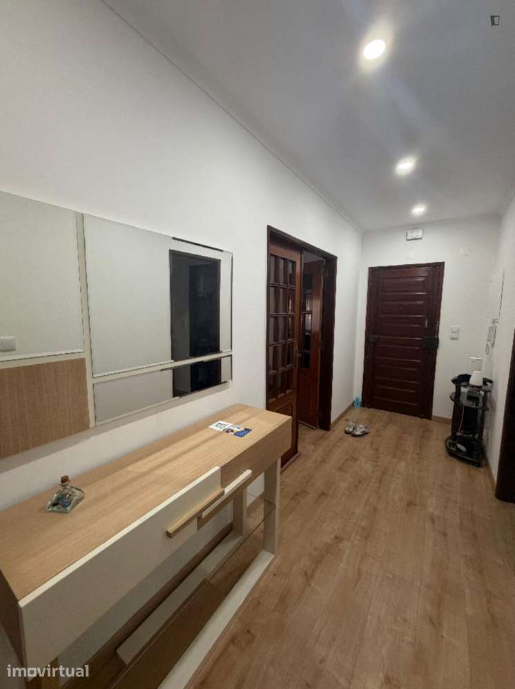 Quarto - localizado em Lisbon - Grande imagem: 5/6