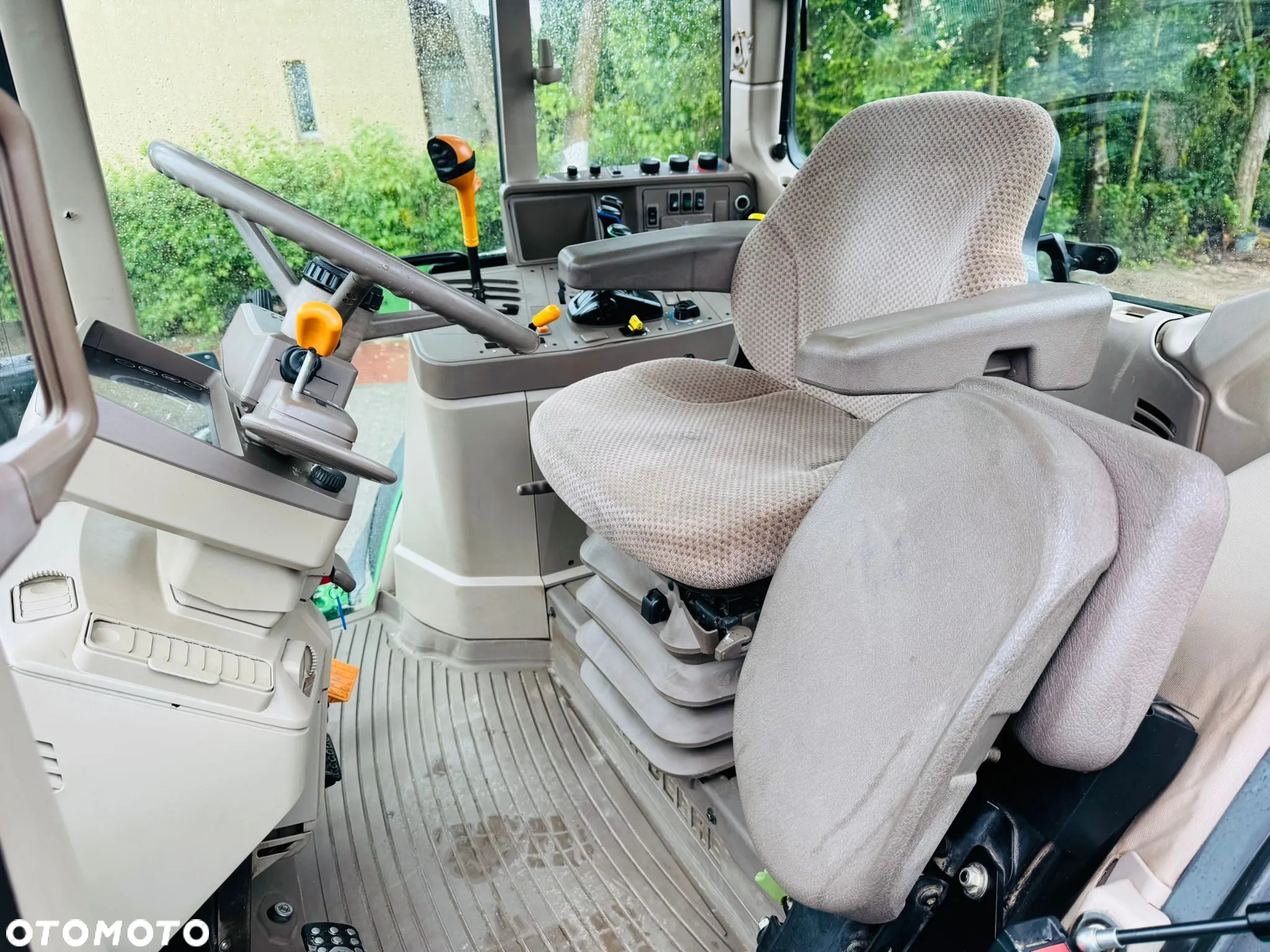 John Deere 6170M - 12