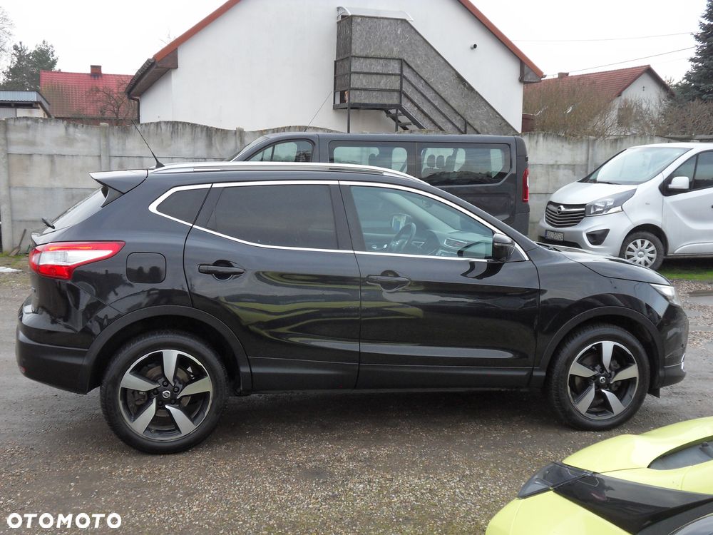 Nissan Qashqai 1.5 dCi Tekna - 6