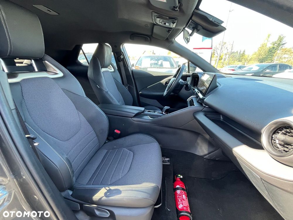 Toyota C-HR - 32