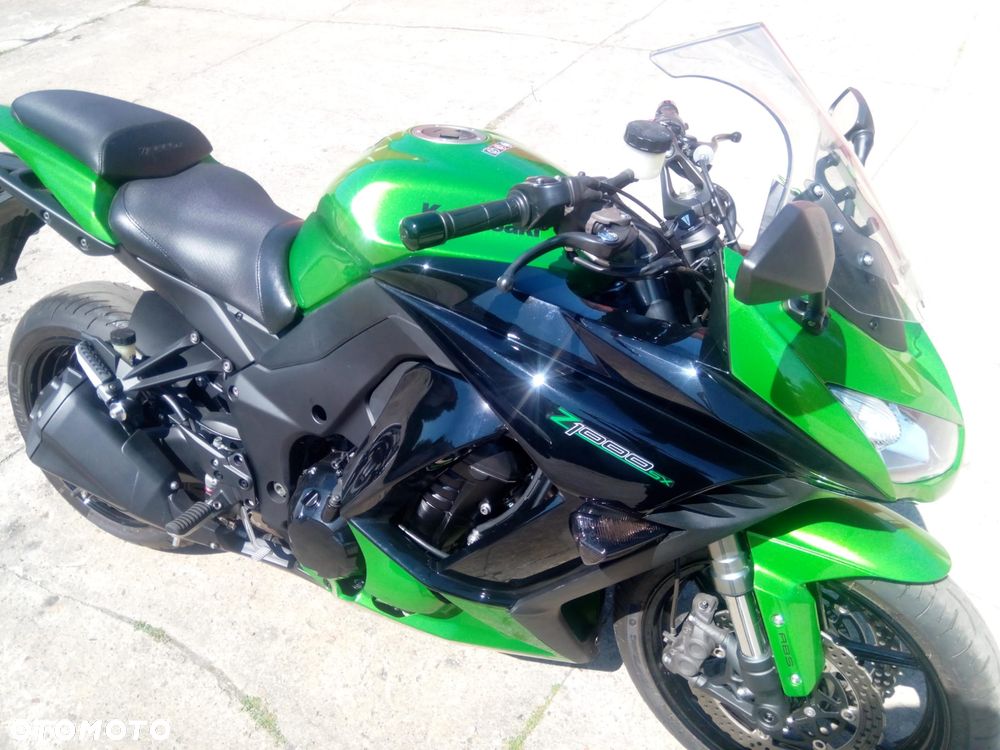 Kawasaki Ninja 1000 SX - 4
