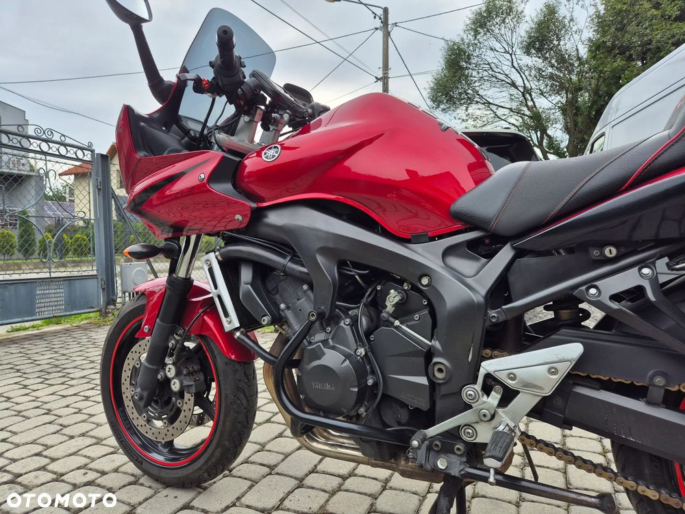 Yamaha FZ6 - 12