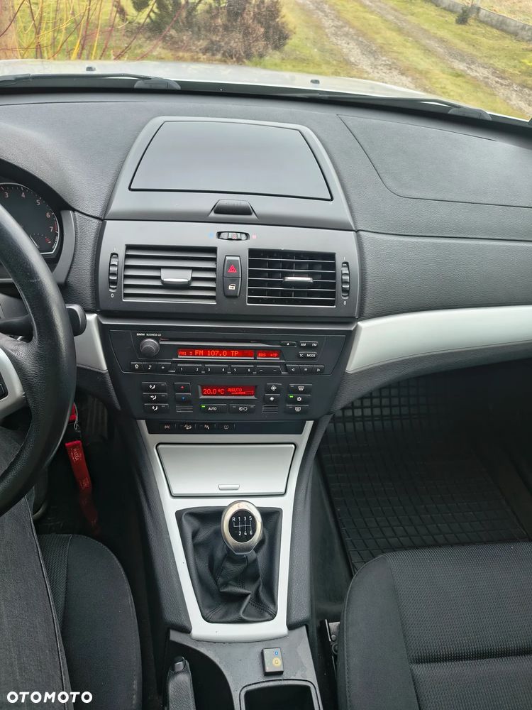 BMW X3 xDrive20i - 12