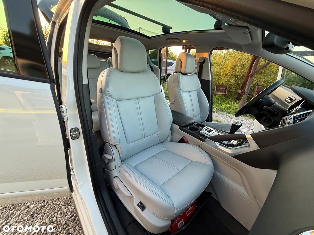 Peugeot 3008 HDi FAP 165 Automatik Business-Line - 22