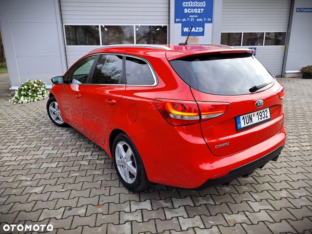 Kia Ceed 1.0 T-GDI GT Line - 17