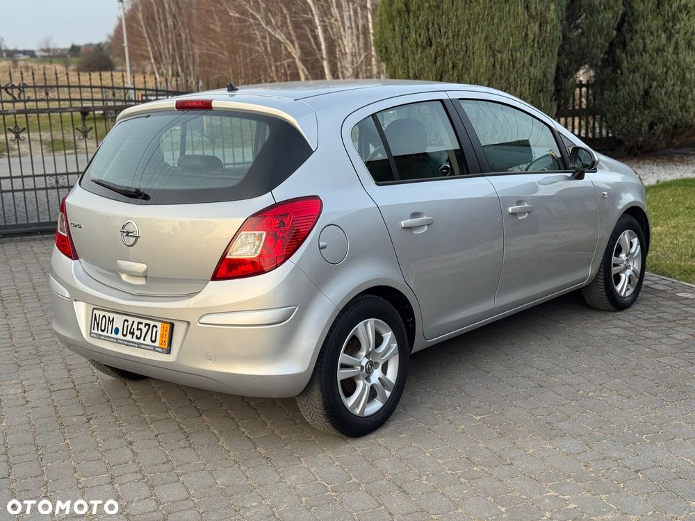 Opel Corsa - 10