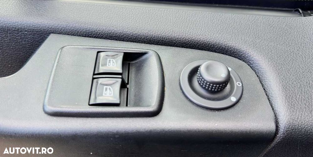 Opel Vivaro DOKA 6+1 Locuri - 16