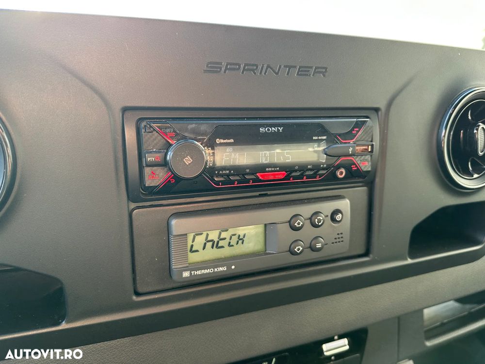 Mercedes-Benz Sprinter VAN 314 CDI FWD MWB HRF - 13