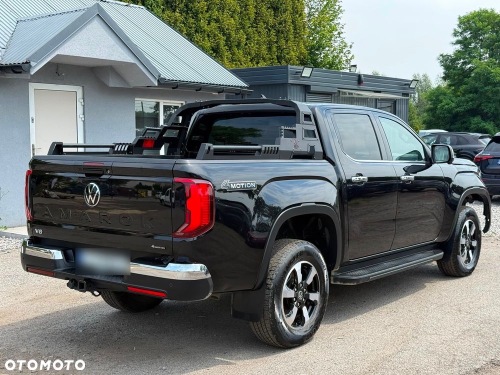 Volkswagen Amarok 3.0 V6 TDi 4MOTION Style - 2