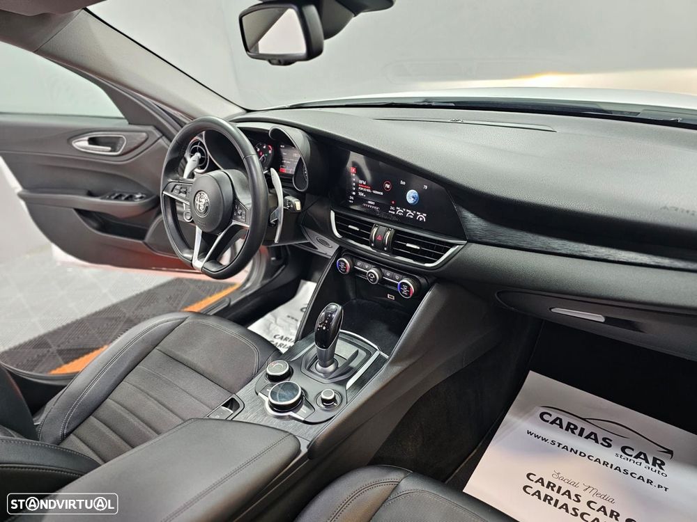 Alfa Romeo Giulia 2.2 D Super AT8 - 20