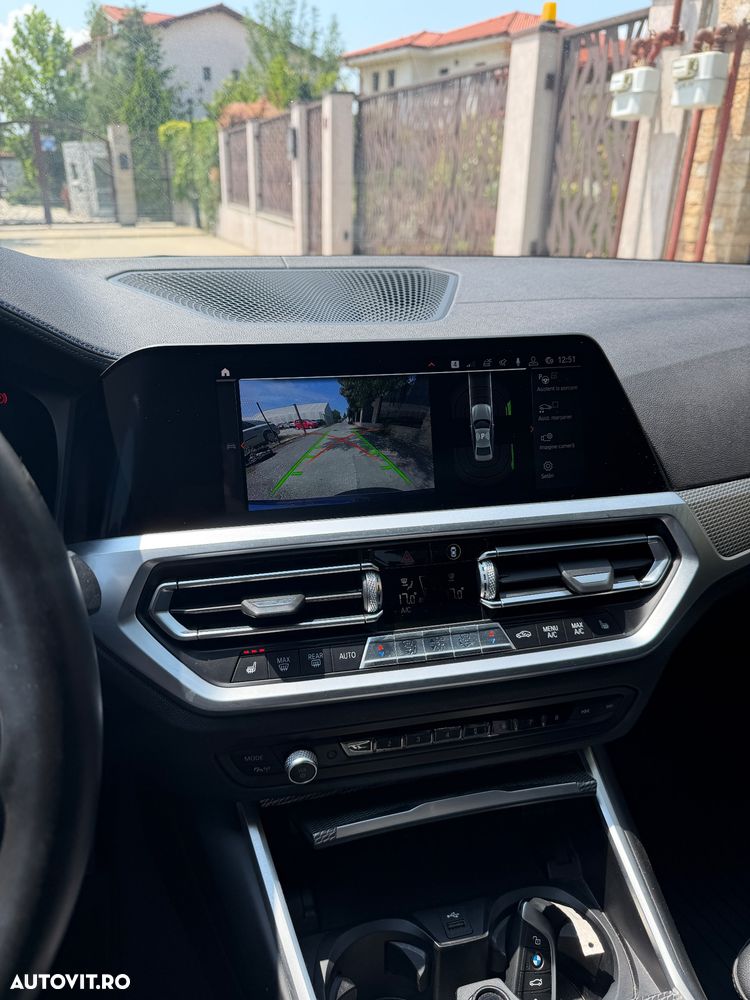 BMW Seria 3 320i AT - 13