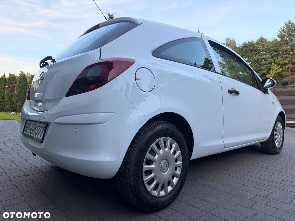 Opel Corsa 1.2 16V - 16
