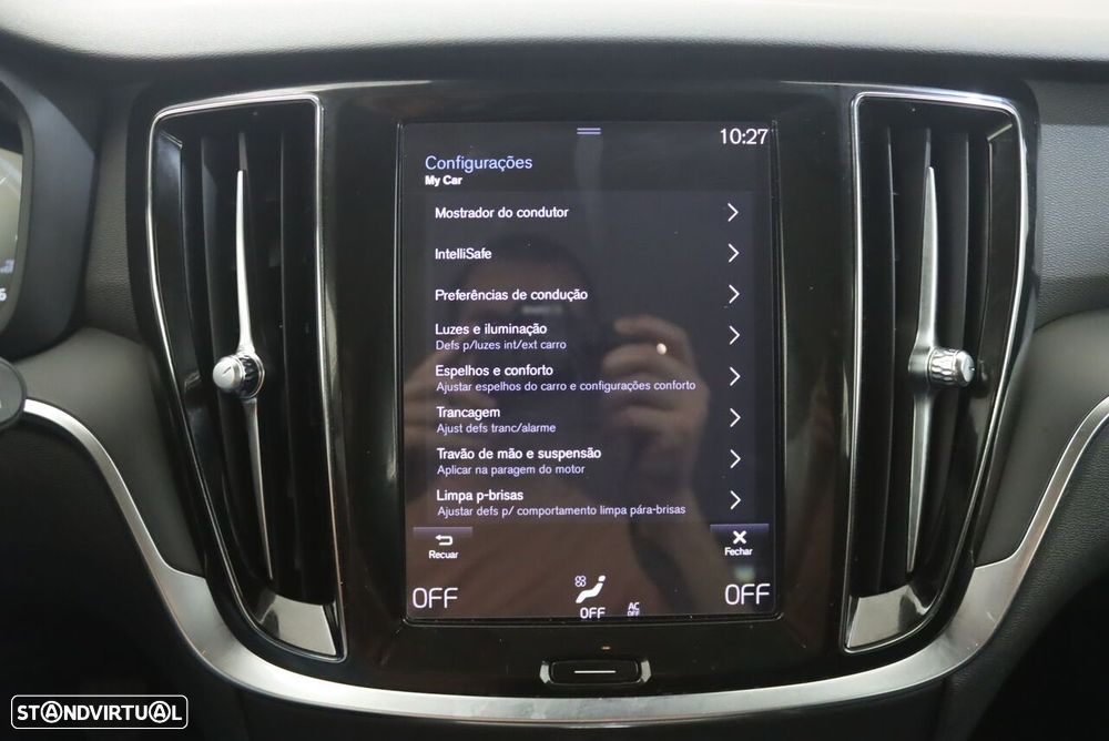 Volvo V60 2.0 D3 Momentum - 27