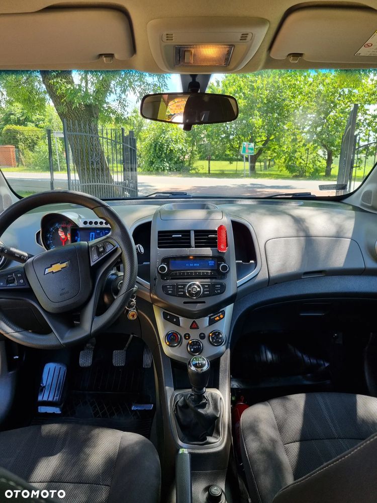 Chevrolet Aveo 1.2 LS - 7