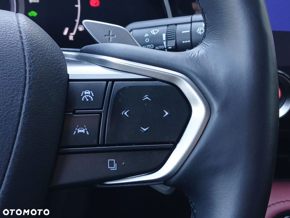 Lexus NX 350h Omotenashi AWD - 35
