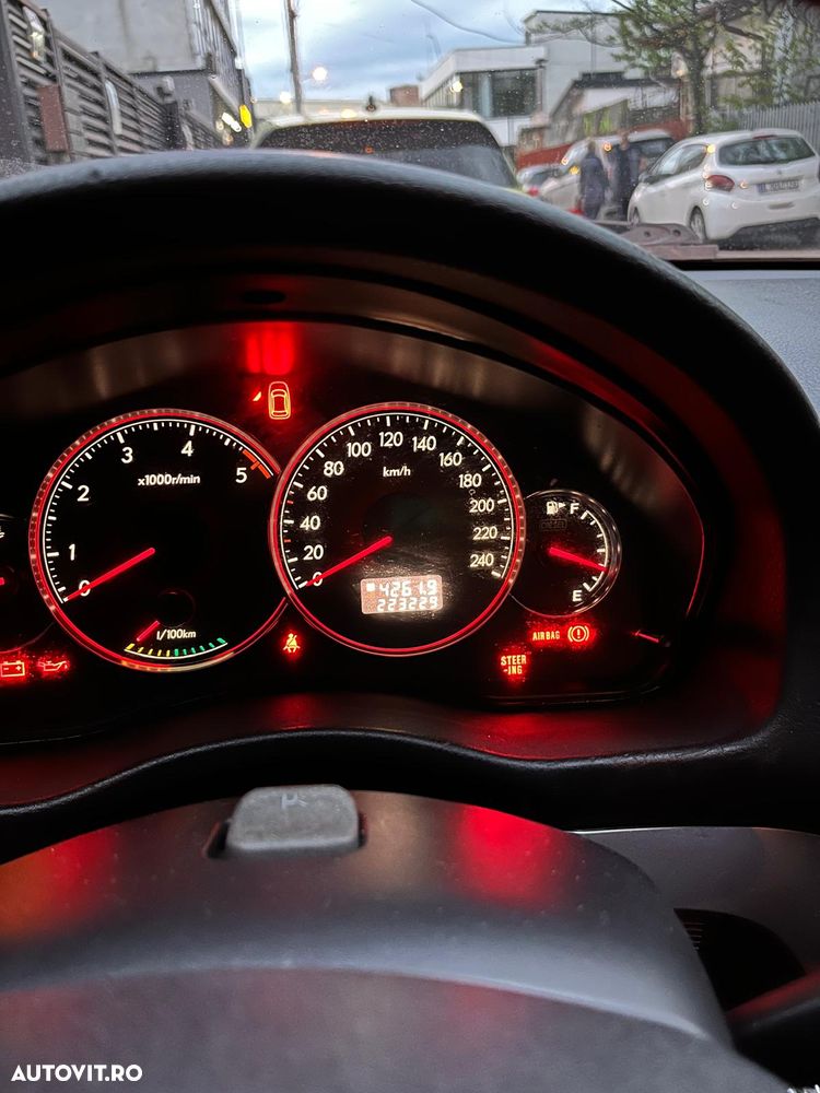 Subaru Legacy 2.0 AC - 16