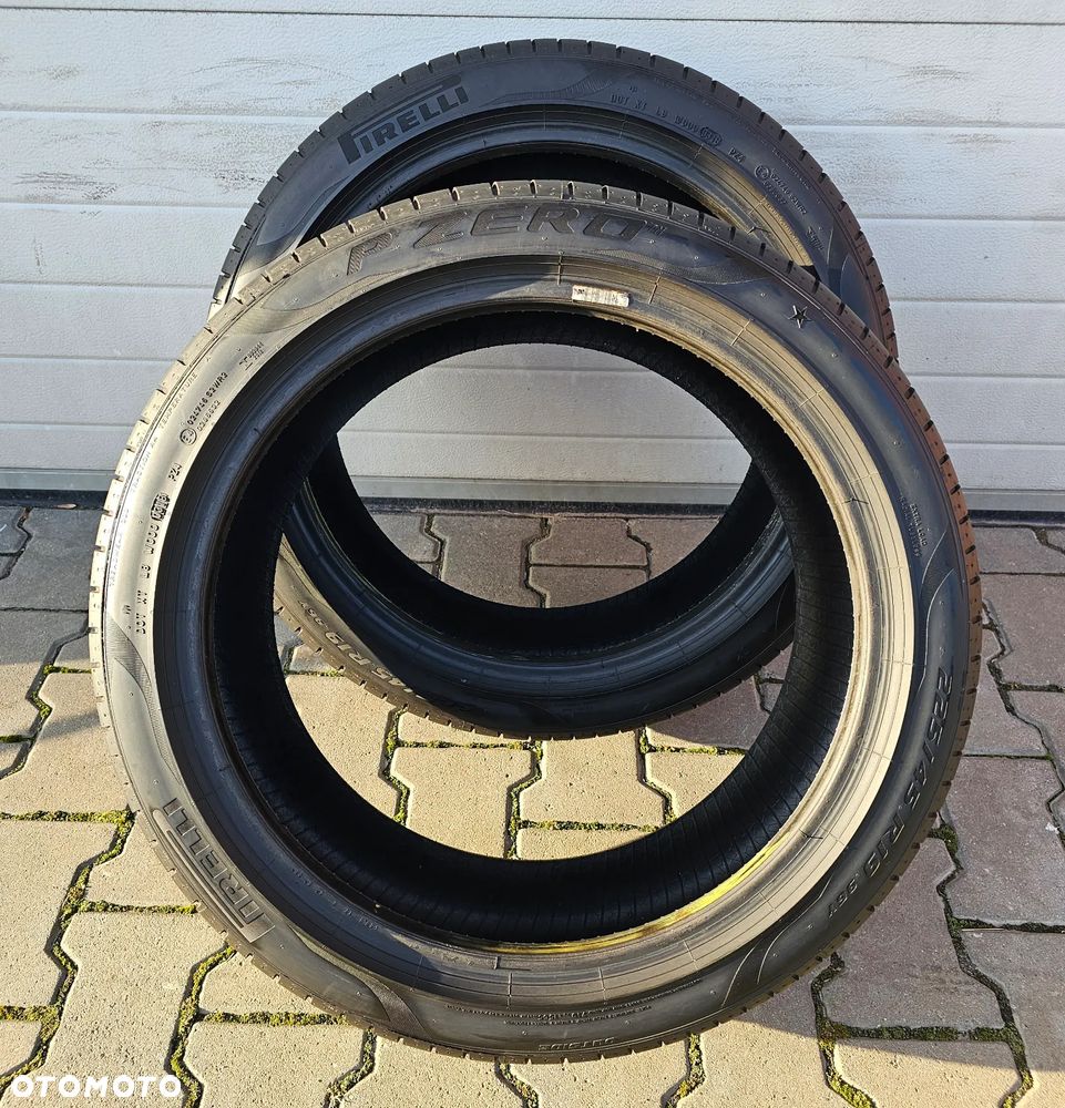 (O209) 225/45R19 96Y 5,7mm 18r / Pirelli P Zero TM - 5