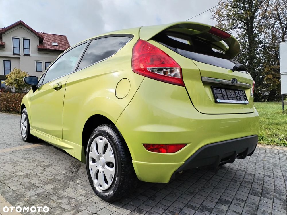 Ford Fiesta - 34