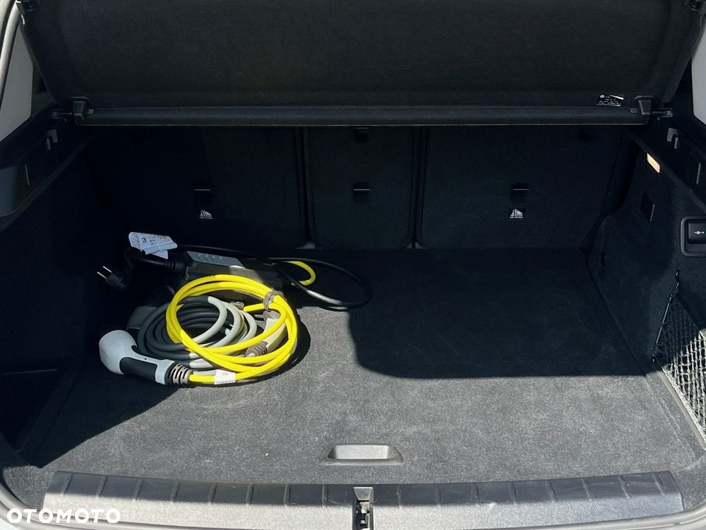 BMW X1 xDrive25e Advantage - 13