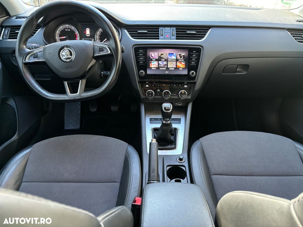 Skoda Octavia - 13
