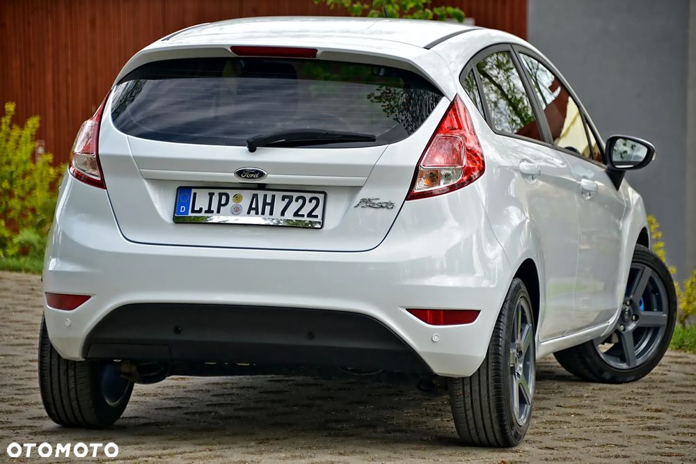 Ford Fiesta 1.25 Titanium EU5 - 6