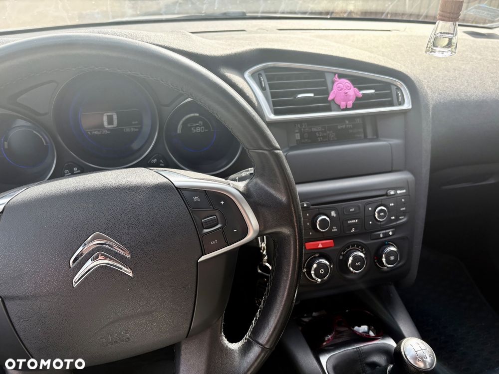 Citroën C4 HDi 90 Attraction - 9